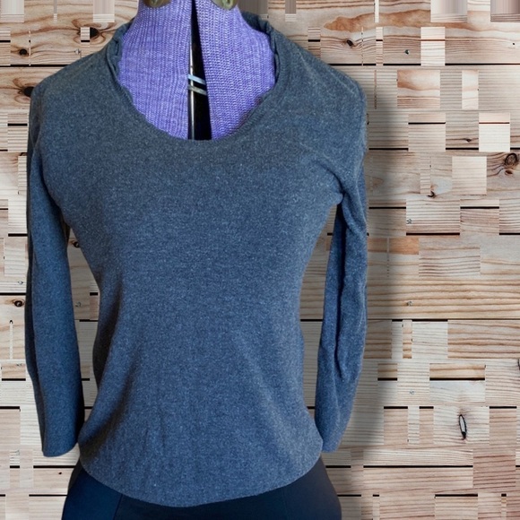 banana Republic Sweater Charcoal Gray Sz Jr M - Picture 11 of 11